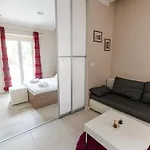 Luxury 4 Star In The Old Town Apartment *