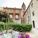 Luxury 4 Star In The Old Town Apartman *
