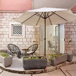 Luxury 4 Star In The Old Town Apartment Zadar