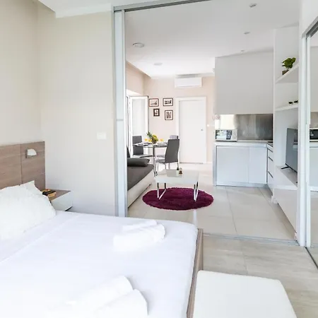 דירה Luxury 4 Star In The Old Town