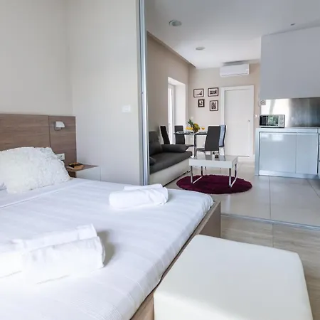 아파트 Luxury 4 Star In The Old Town *