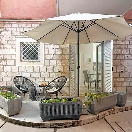 Luxury 4 Star In The Old Town *