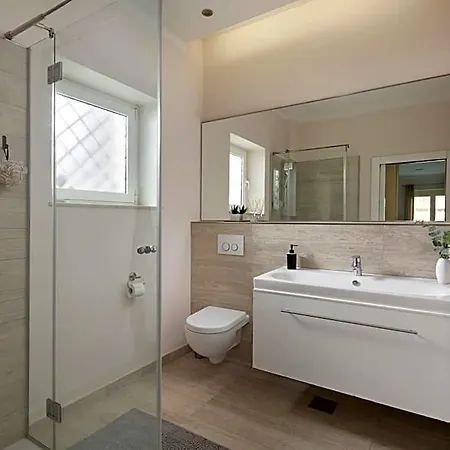 شقة Luxury 4 Star In The Old Town *